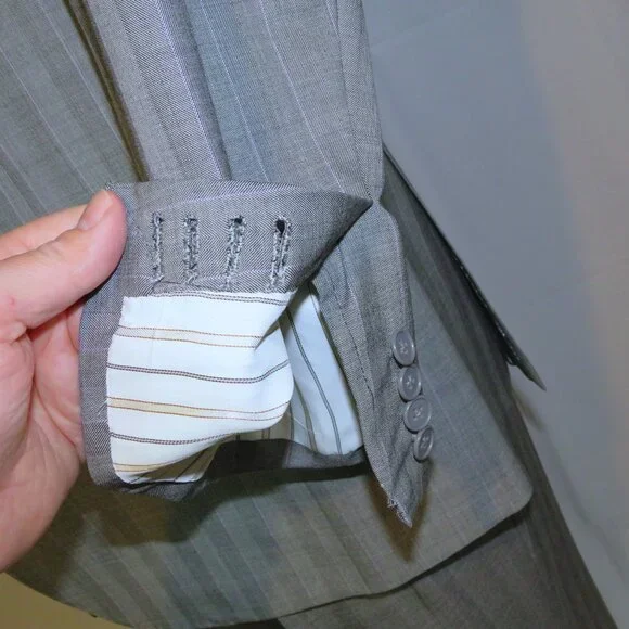 Alan Flusser Gray Stripe Bespoke Peak Lapel Two Button Suit 42R